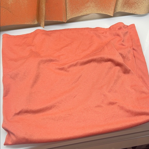 Nike Vibrant Orange Sports Tee - Picture 2 of 4